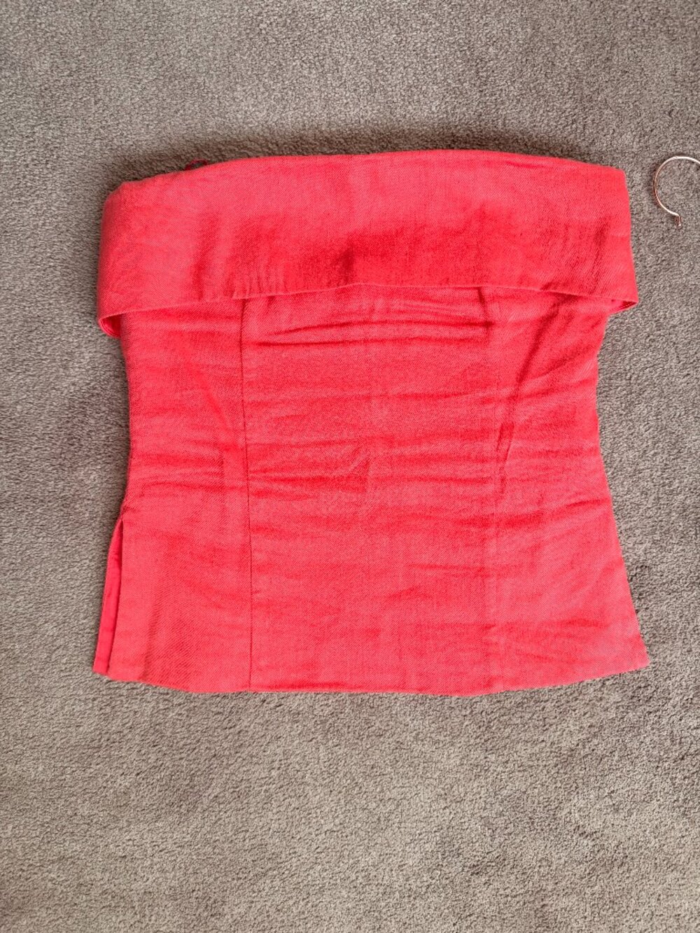 Aritzia: Babaton Element Linen Tube Top- Soft linen tube top Cherry Red
